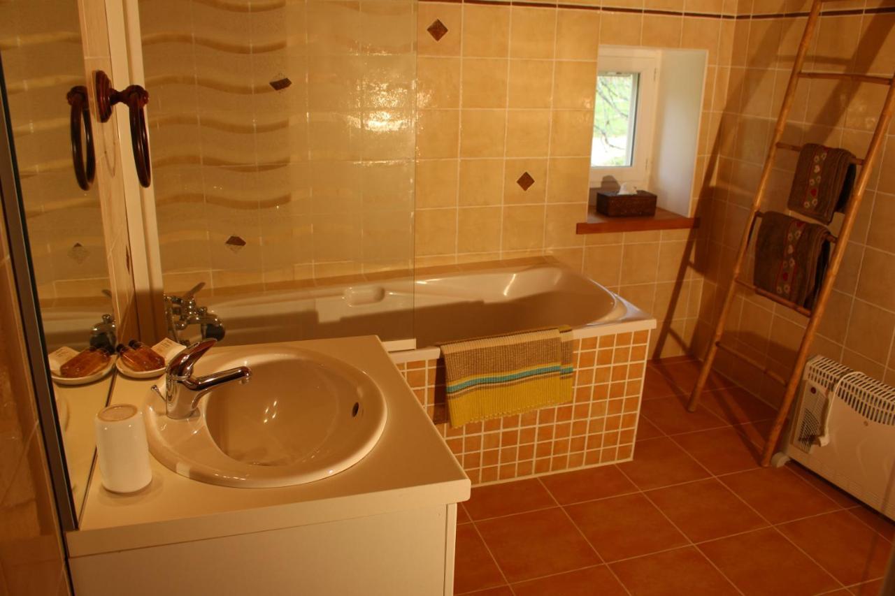 L'Attrape Reve Bed & Breakfast Saint-Vincent-de-Barres Luaran gambar